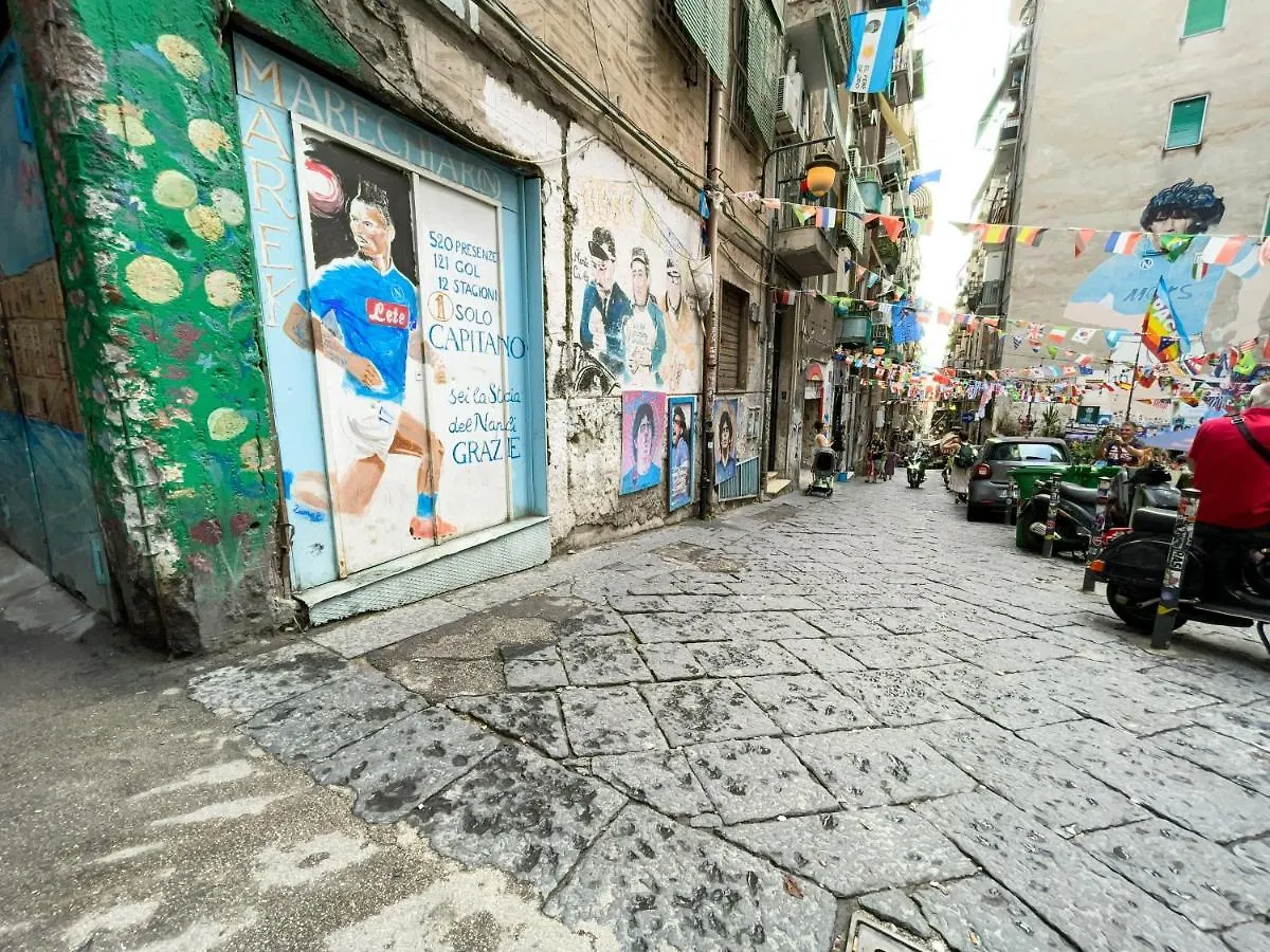 Bed & Breakfast B&B I Murales Naples