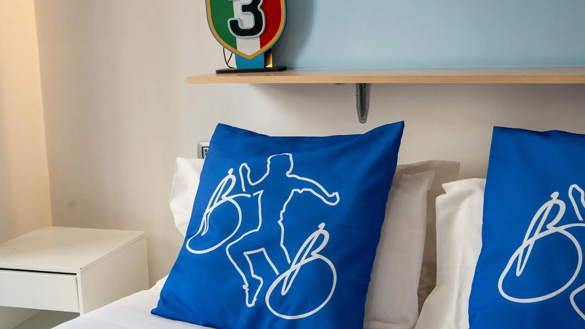 Bed & Breakfast B&B I Murales Naples Italy
